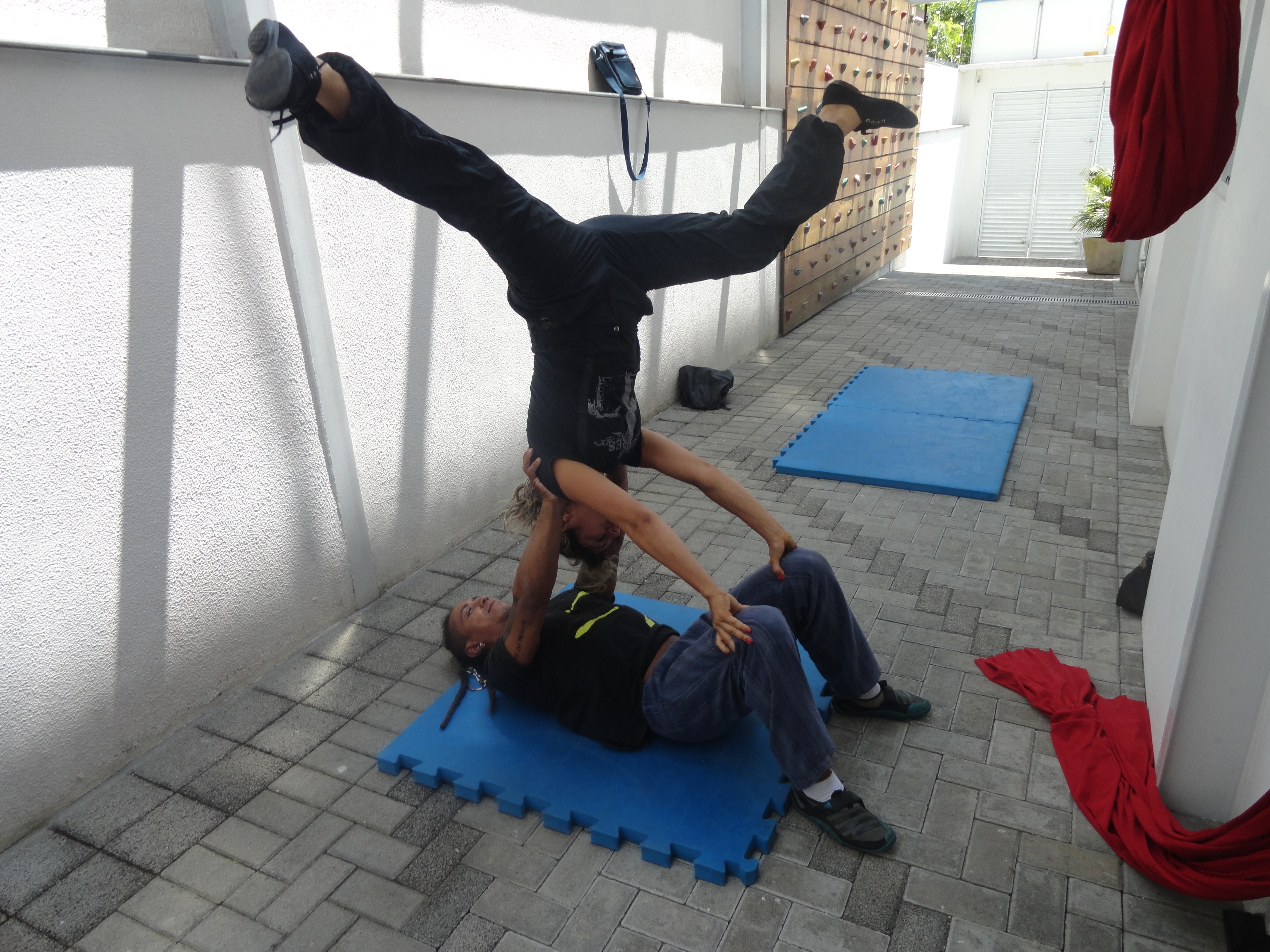 Galeria de Fotos – Semana – Cursos – Yoga, Robótica, Música….